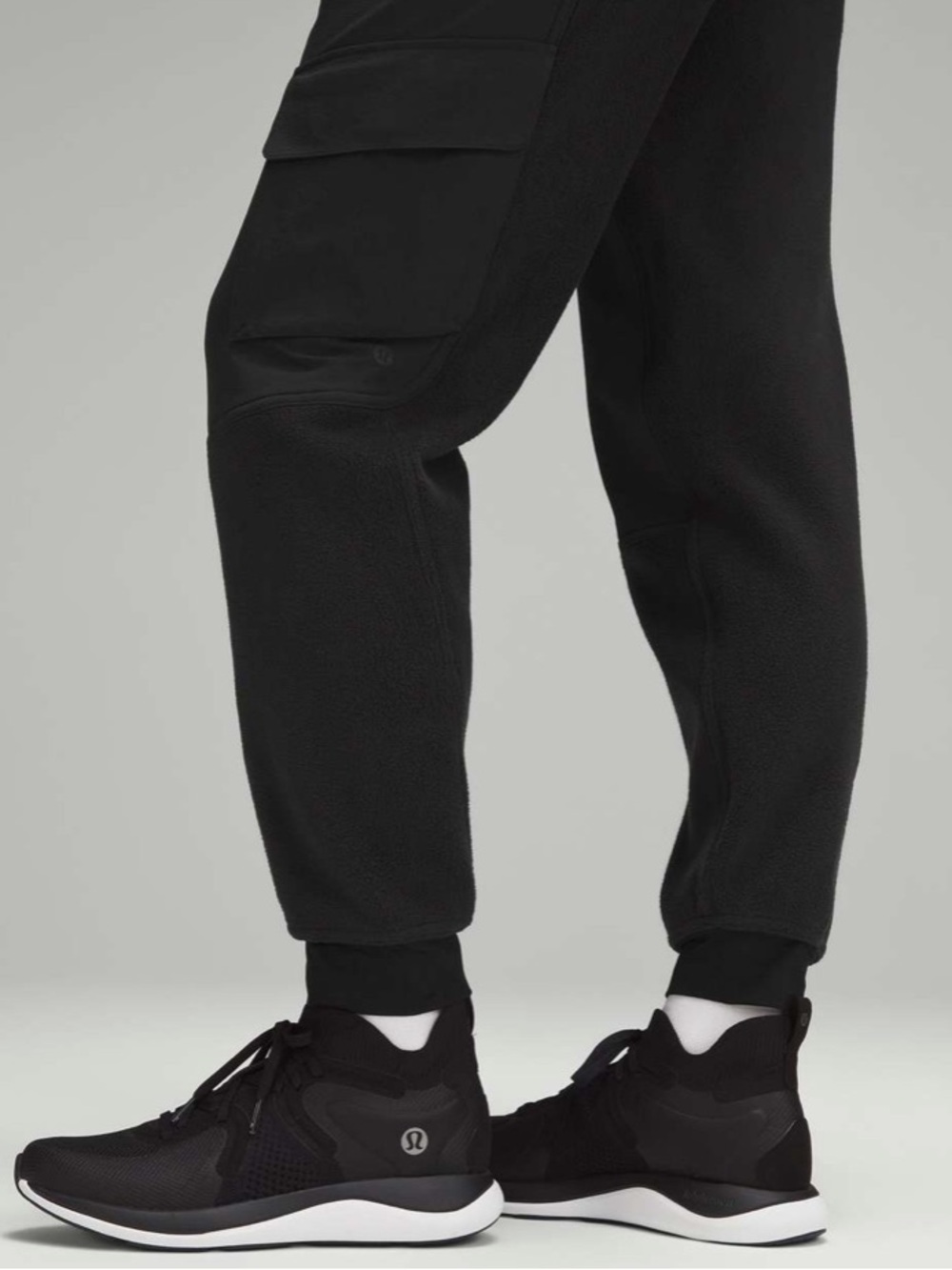 Lululemon Black Fleece Ripstop Cargo High-Rise Hiking Jogger Pants Black Size 6 - Picture 5 of 9